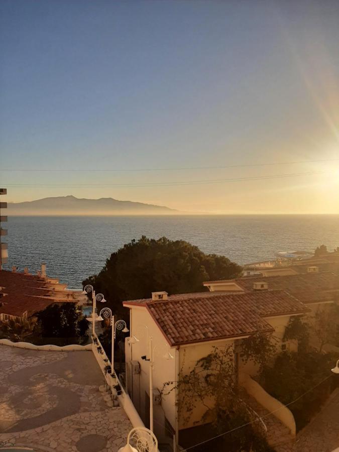 Kela Apartment 3 Sarandë Dış mekan fotoğraf
