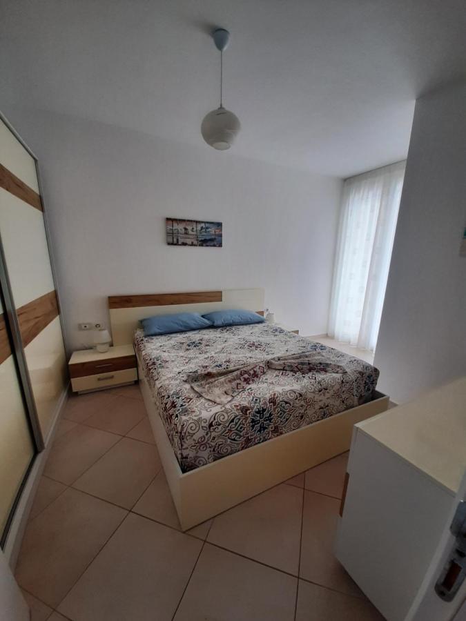 Kela Apartment 3 Sarandë Dış mekan fotoğraf